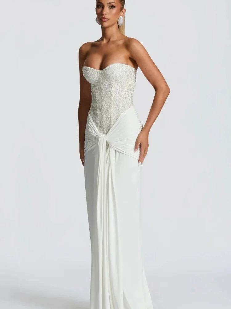 Robe moulante sans bretelles blanc